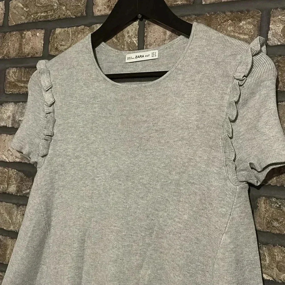 Zara Light Gray Sweater Mini Dress | Size S | Casual Chic Wardrobe Staple - Picture 2 of 4